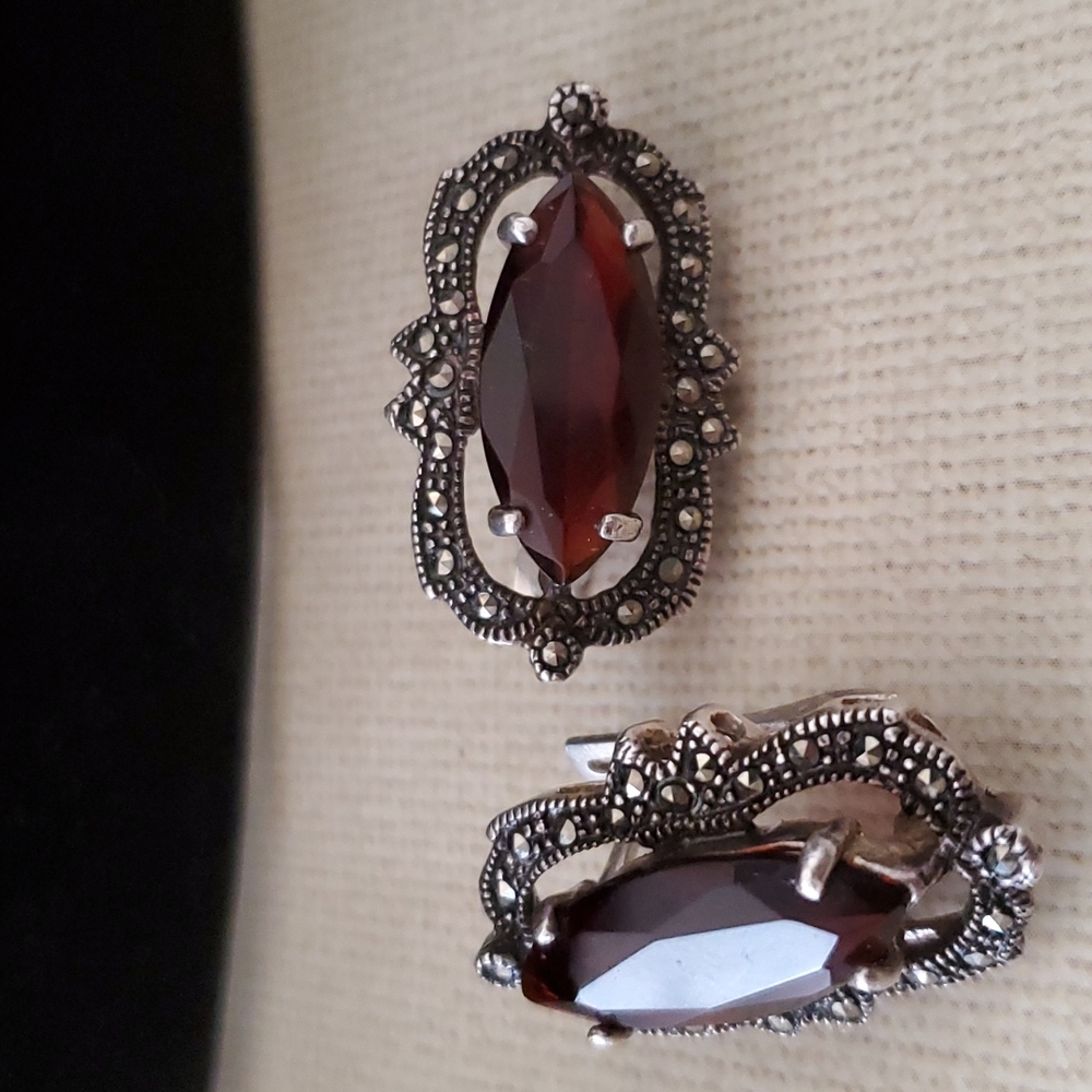 STUNNING 925S.S HANDCRAFTED IN ARMENIA GARNET MARCASITE LARGE EARRINGS.